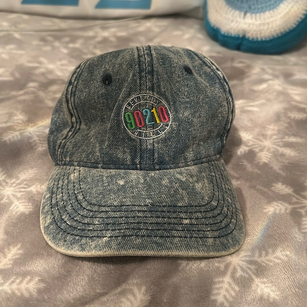 90210 hat